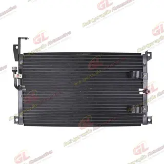 Condensador Caminhão Ford Cargo 1317/ 1517/ 1717/ 1722/ 2422/ 2428/ 2622/ 2628/ 2632/ 2932/ 6332/ 5032 Fluxo Paralelo Original OEM: 5C4519710BB