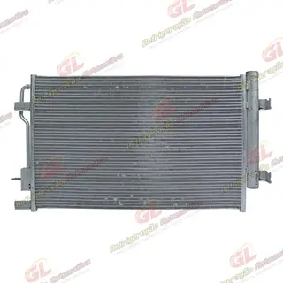 Condensador Chevrolet Cobalt / Prisma / Spin Após 08/2017> / Onix Mês 07/2016 Até 2018 Fluxo Paralelo OEM: 52083727 / 16479564
