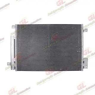 Condensador Fiat Uno 2010> / Palio 2012> / Grand Siena Motor E-Torq Sistema Valeo Fluxo Paralelo OEM: 51846316